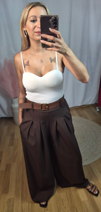 Pantalón palazo pinzas marrón chocolate