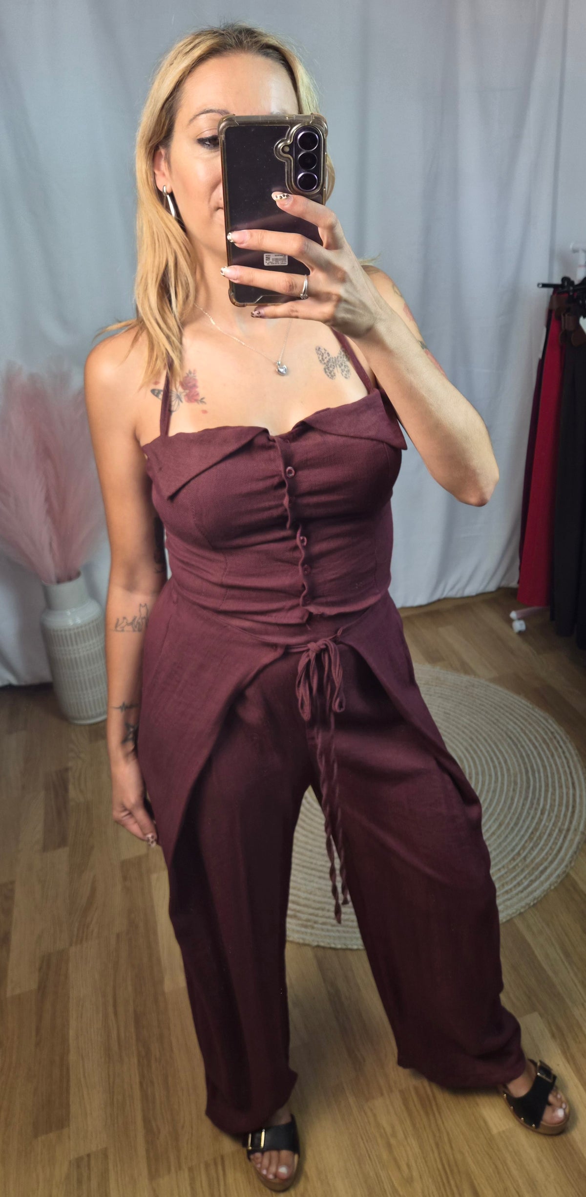 Conjunto burdeos
