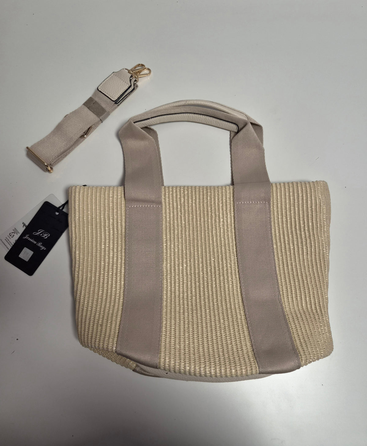 Bolso Tote Rafia Franjas Beige - vista frontal con correa desmontable